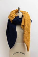 Load image into Gallery viewer, Cozy Double Tone Scarf: Lavender/Green
