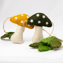 Load image into Gallery viewer, Fall Decor Felt Multi-Color Spotted Mushroom Garland
