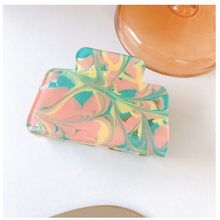Load image into Gallery viewer, Marble Hair Claw : Brown
