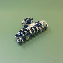 Load image into Gallery viewer, The Big Guy Hair Claw: Rainbow
