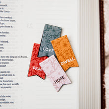 Load image into Gallery viewer, Dwell Magnetic Bookmark Set - Bright Floral
